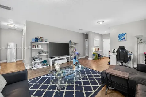 375 NW 28th Avenue Fort Lauderdale FL 33311