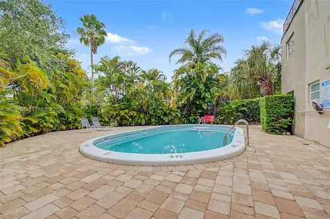 7500 SW 59th Place South Miami FL 33143