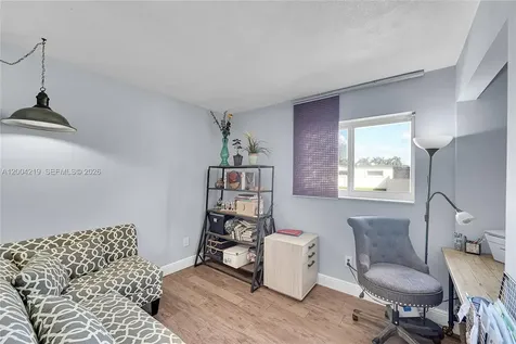 8370 NW 185th Street Hialeah FL 33015