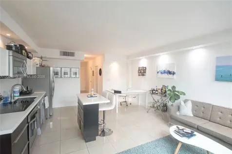 801 Brickell Bay Drive Miami FL 33131