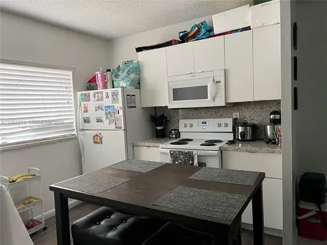 6370 W 27th Court Hialeah FL 33016