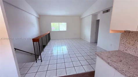6370 W 27th Court Hialeah FL 33016