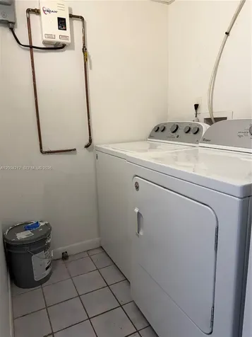 6370 W 27th Court Hialeah FL 33016