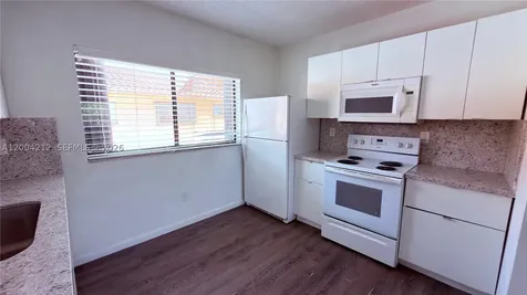 6370 W 27th Court Hialeah FL 33016