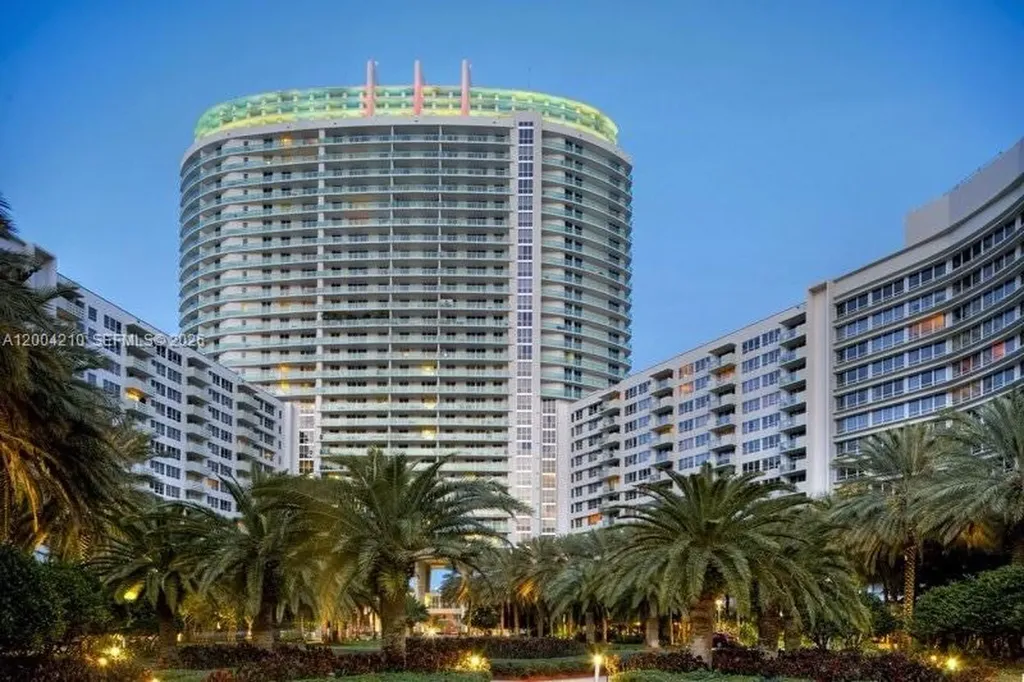 1500 Bay Road Miami Beach FL 33139