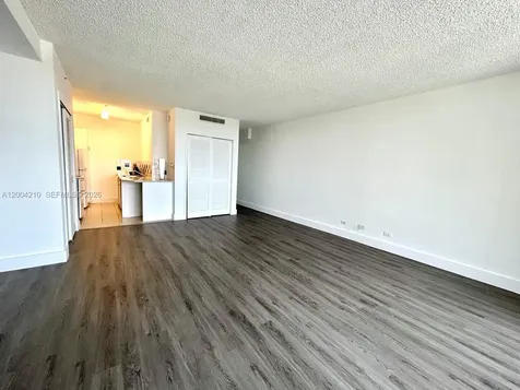 1500 Bay Road Miami Beach FL 33139