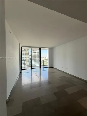 68 SE 6th Street Miami FL 33131