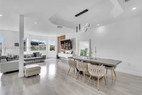 11462 NW 69th Terrace Doral FL 33178