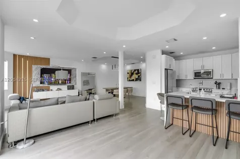 11462 NW 69th Terrace Doral FL 33178