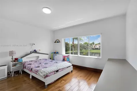 11462 NW 69th Terrace Doral FL 33178