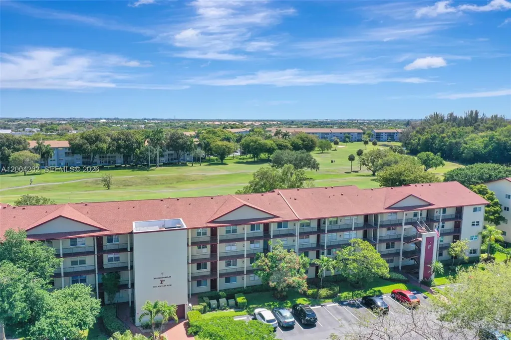 701 SW 128th Avenue Pembroke Pines FL 33027