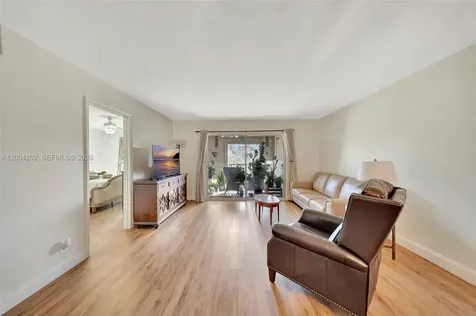 701 SW 128th Avenue Pembroke Pines FL 33027