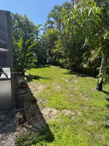 1325 SW 28th Cape Coral FL 33914