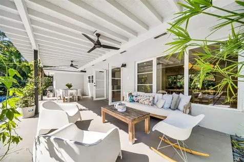 1010 Placetas Avenue Coral Gables FL 33146
