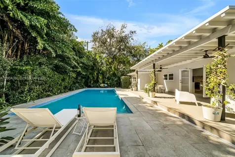 1010 Placetas Avenue Coral Gables FL 33146
