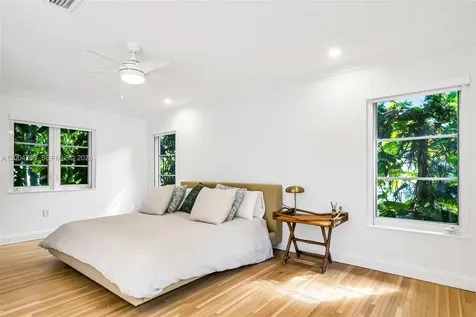 1010 Placetas Avenue Coral Gables FL 33146