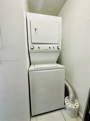 1501 S Ocean Drive Hollywood FL 33019