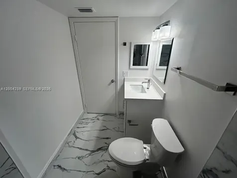 6292 NW 186th Street Hialeah FL 33015