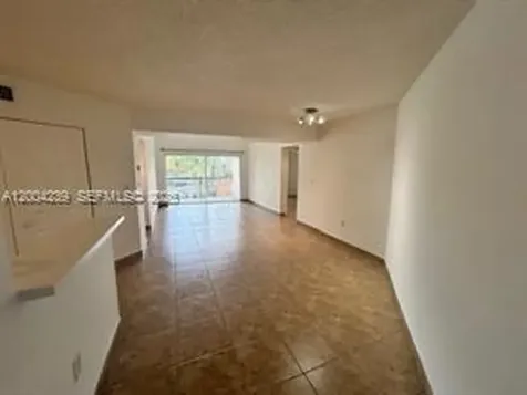 6292 NW 186th Street Hialeah FL 33015