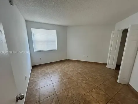 6292 NW 186th Street Hialeah FL 33015