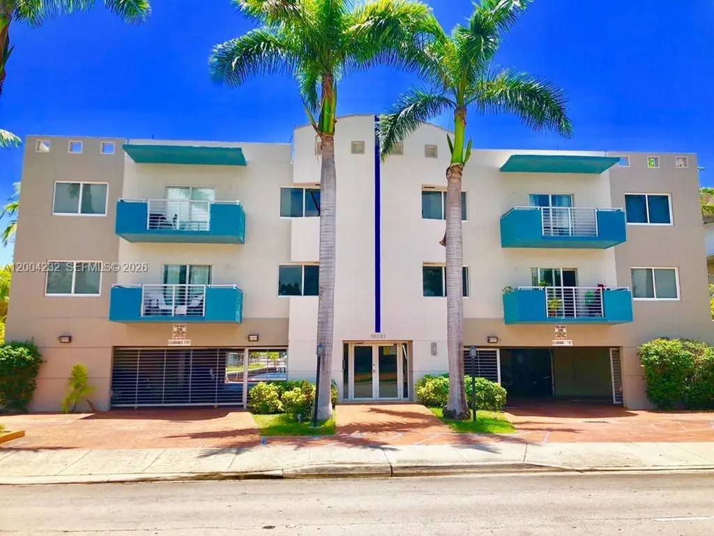 16851 NE 35th Avenue North Miami Beach FL 33160