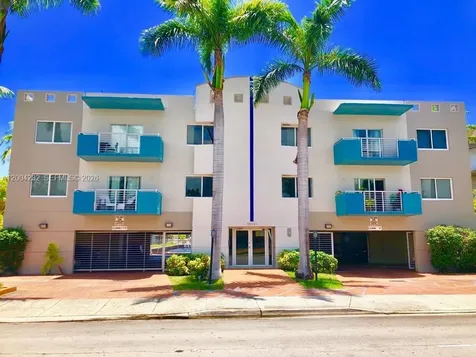 16851 NE 35th Avenue North Miami Beach FL 33160