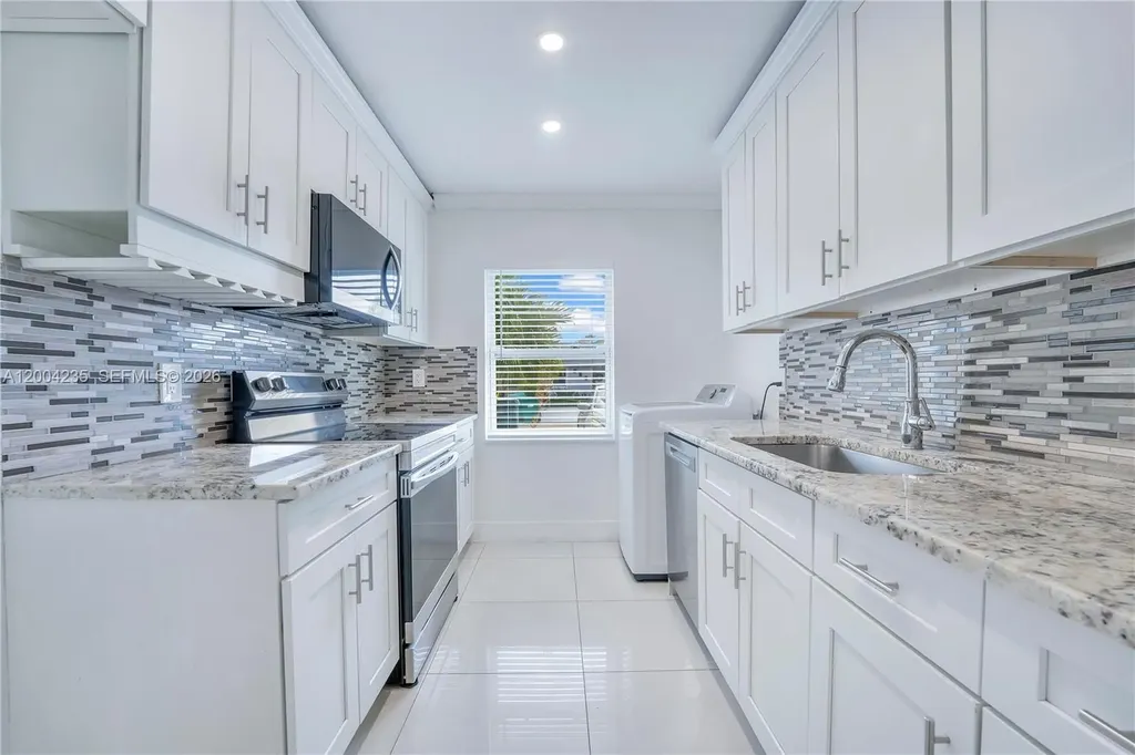5222 SW 139th Place Miami FL 33175
