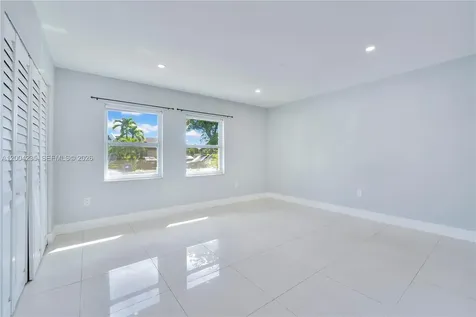 5222 SW 139th Place Miami FL 33175