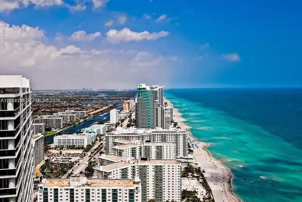 2200 E Hallandale Beach Boulevard Hallandale Beach FL 33009