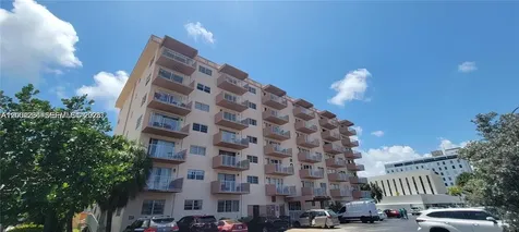 2200 E Hallandale Beach Boulevard Hallandale Beach FL 33009