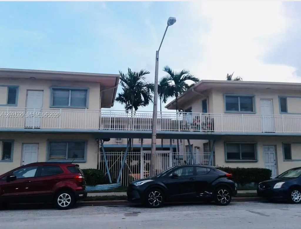 350 75th Street Miami Beach FL 33141