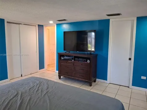 540 SW 39th Avenue Miami FL 33134