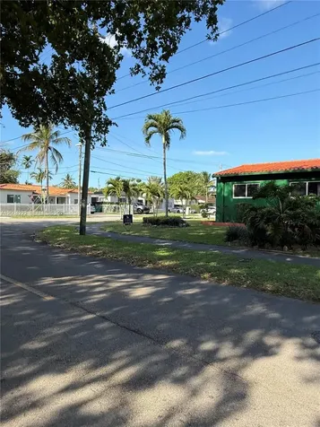 540 SW 39th Avenue Miami FL 33134