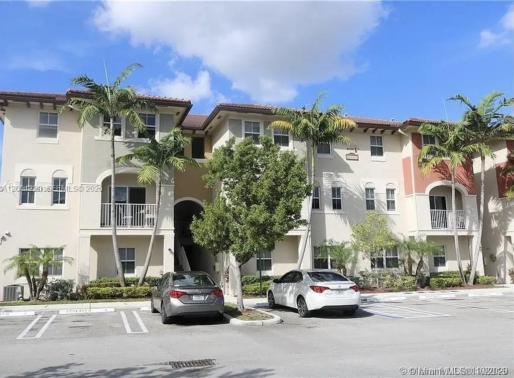 8900 NW 97th Avenue Doral FL 33178