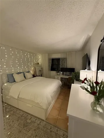 15650 SW 80th Street Miami FL 33193