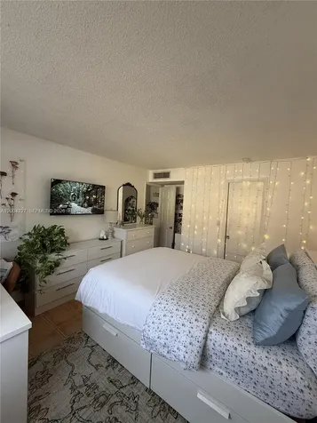 15650 SW 80th Street Miami FL 33193