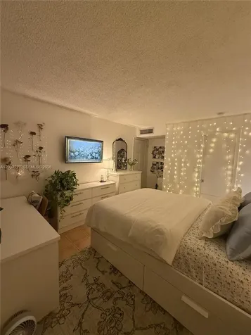 15650 SW 80th Street Miami FL 33193