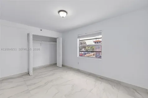 140 NW 14th Avenue Miami FL 33125