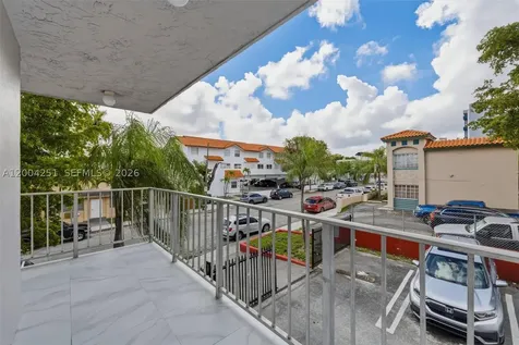 140 NW 14th Avenue Miami FL 33125