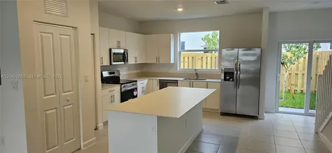 1181 SE 1st Street Florida City FL 33034