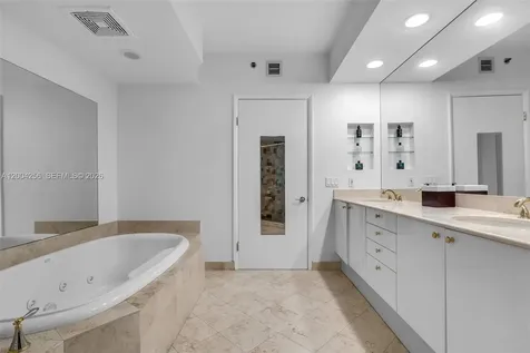 791 Crandon Boulevard Key Biscayne FL 33149