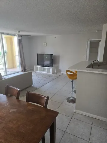 Aventura FL 33180