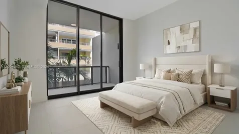3034 Oak Avenue Miami FL 33133