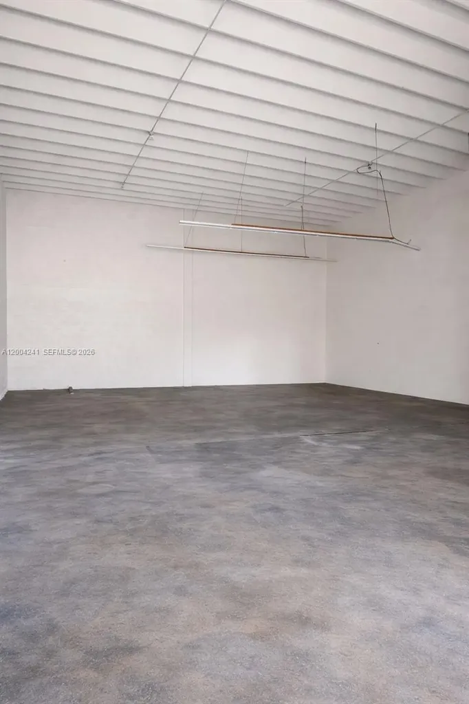 7335 NW 32nd Avenue Miami FL 33147