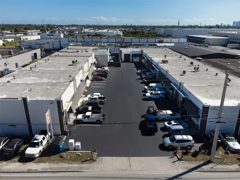 7335 NW 32nd Avenue Miami FL 33147