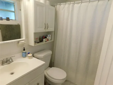 427 Santander Avenue Coral Gables FL 33134