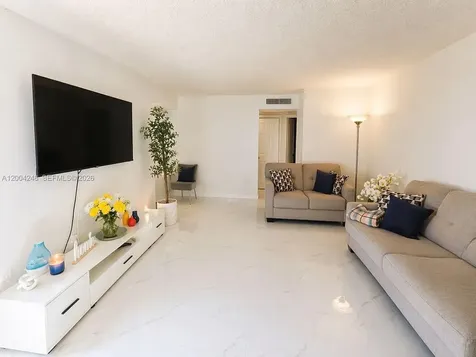 6555 W Broward Boulevard Plantation FL 33317