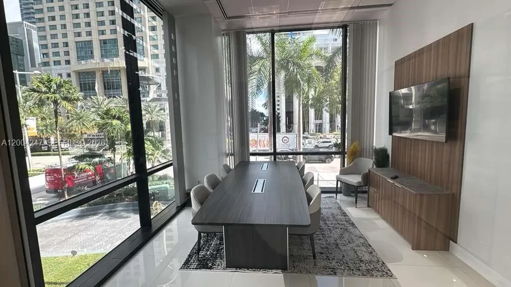 1200 Brickell Avenue Miami FL 33131