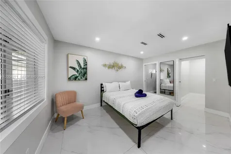 2612 SW 12th Street Miami FL 33135