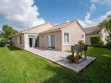 1524 Canary Island Drive Weston FL 33327